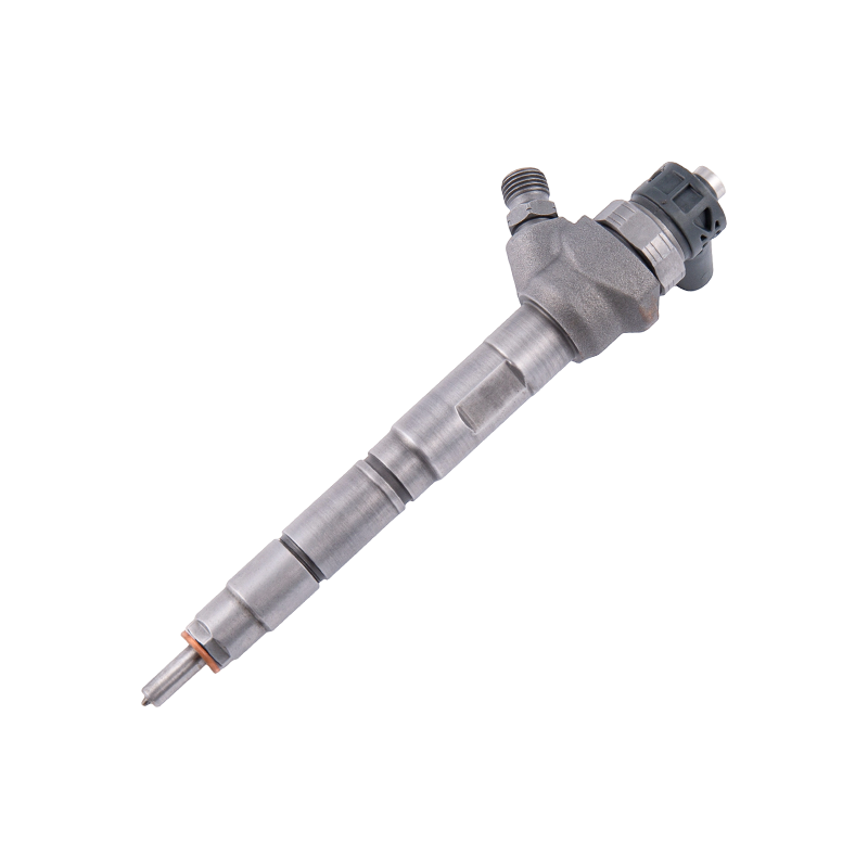 Compatibil cu injectorul de combustibil diesel Bosch 0445110646 – Injector Common Rail seria CRI 110 pentru tractoarele John Deere 7R / Case Puma (Euro III)